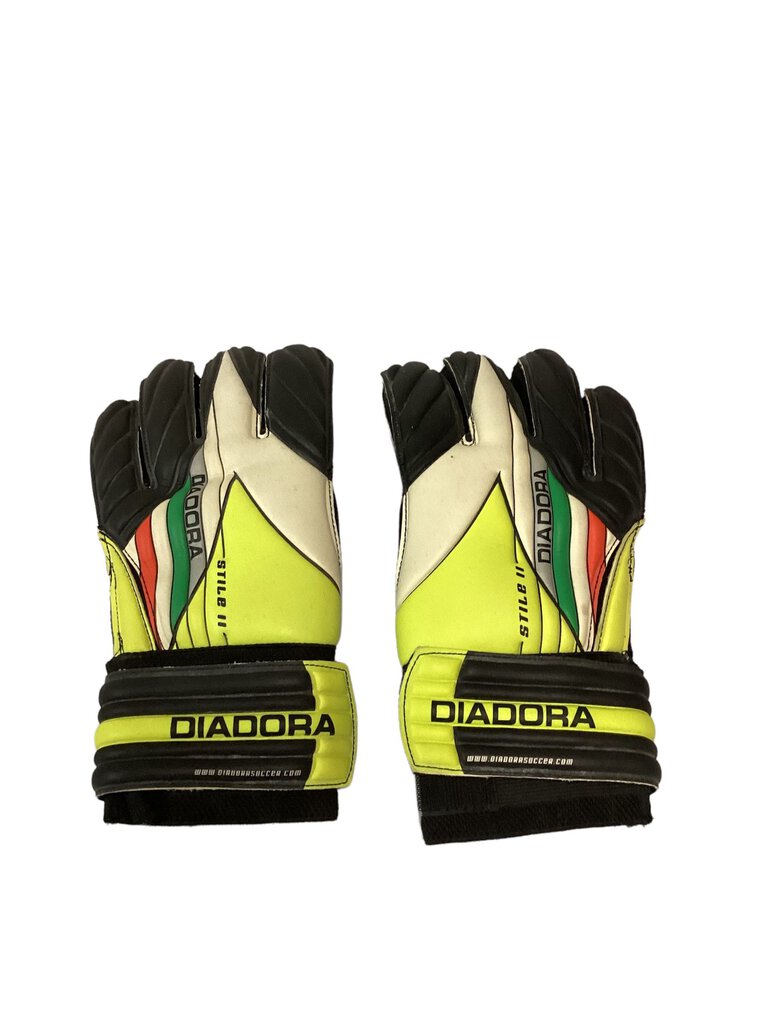Stile Goalie Gloves (NWT)