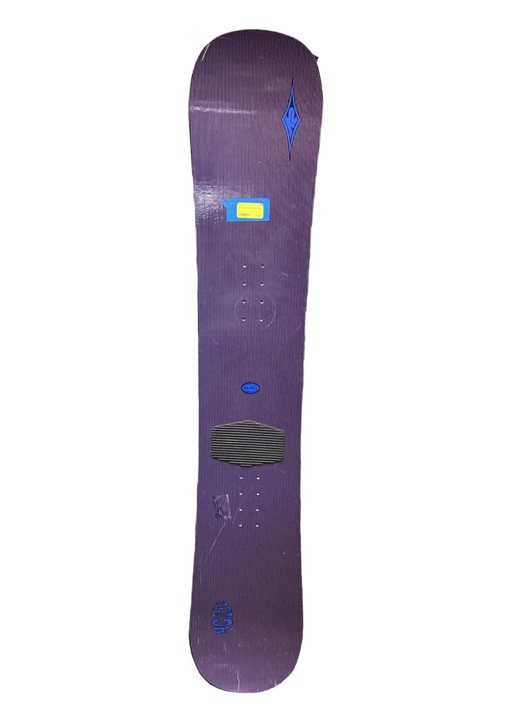 HC 152 Snowboard